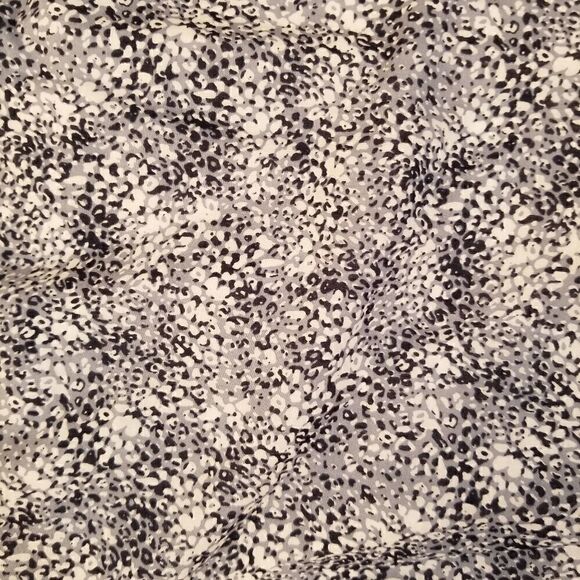 NWT! Banana Republic Blue White Mottled Print Scalloped Ruffle Tank Petite Small - Picture 5 of 9